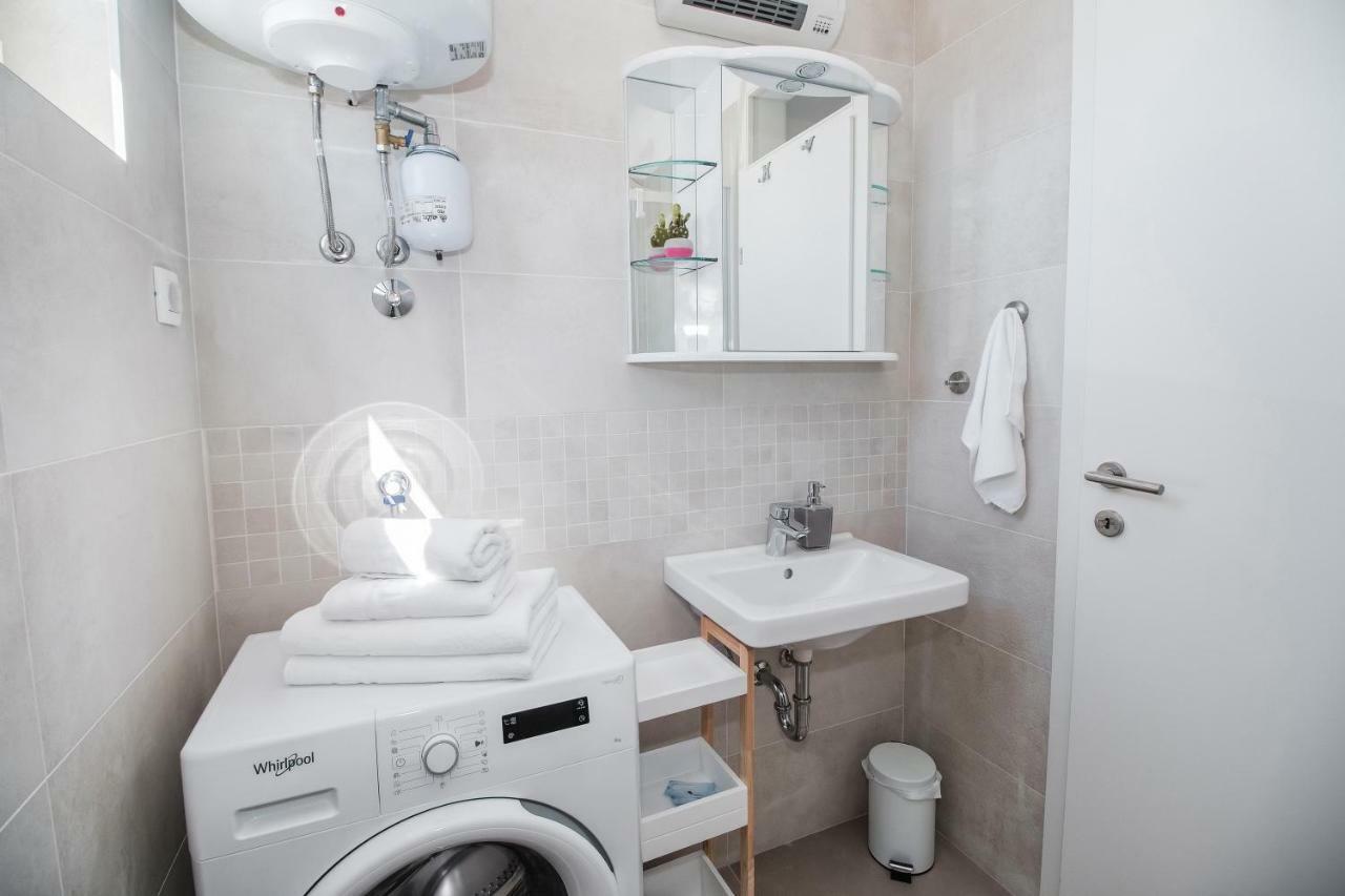 Apartment Hera With Balcony And Free Parking Zadar Exterior foto