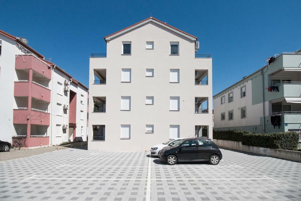 Apartment Hera With Balcony And Free Parking Zadar Exterior foto